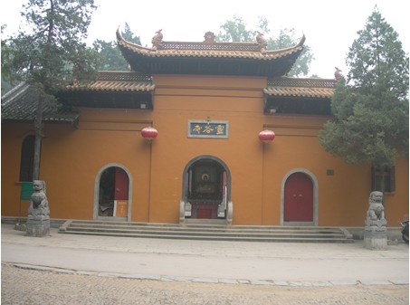 霊谷寺