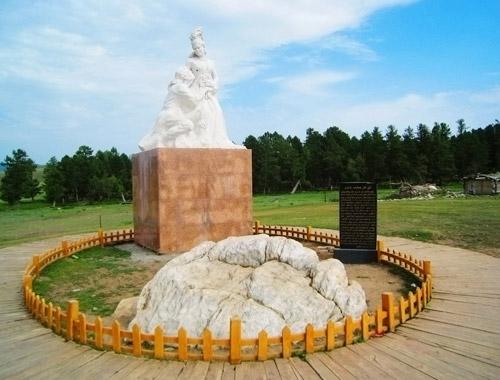 ハミ白石頭風景区