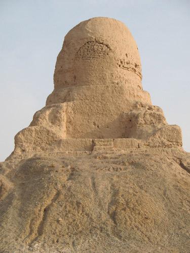 モール(莫尓)仏塔